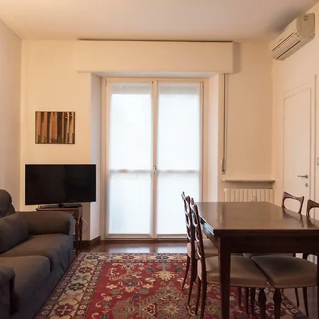 Διαμέρισμα 2 Bdr Lovely Flat In Front Of Bocconi University